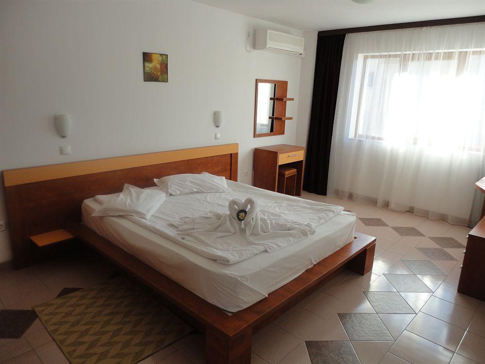 Arion Hotel Constanţa Extérieur photo